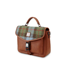 Carica l'immagine nel visualizzatore di Gallery, La Borsa per Mini Laptop in Harris Tweed: Chestnut and Blue Tartan