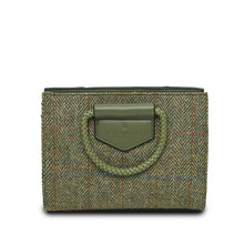 Carica l'immagine nel visualizzatore di Gallery, La borsa Arran: Black and White Dogtooth