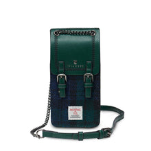 Carica l'immagine nel visualizzatore di Gallery, La borsa per telefono: Chestnut Tartan