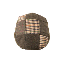 Carica l'immagine nel visualizzatore di Gallery, Berretto piatto patchwork di tweed: Blue Box Check