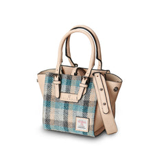 Carica l'immagine nel visualizzatore di Gallery, La borsa Mini Caillie: Black and White Dogtooth