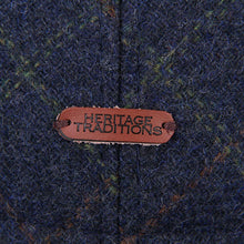 Carica l'immagine nel visualizzatore di Gallery, Berretto piatto con orecchie in tweed: Blue / L/XL