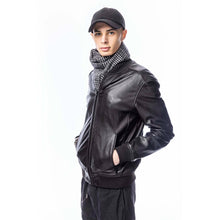 Carica l'immagine nel visualizzatore di Gallery, SCIARPA 100% LANA D’AGNELLO – LAMBSWOOL Principe di Galles: Green