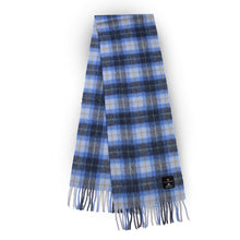 Carica l'immagine nel visualizzatore di Gallery, Sciarpa Lambswool: Blue Tartan / Small