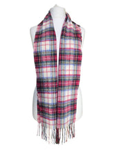 Carica l'immagine nel visualizzatore di Gallery, Sciarpa a quadri tartan in lana d'agnello Strathurie per donna e uomo