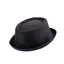 Carica l'immagine nel visualizzatore di Gallery, Cappello Doyle Straw Pork Pie: Black / Medium