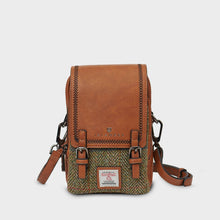 Carica l'immagine nel visualizzatore di Gallery, Marsupio Donna in Harris Tweed® Baby Jura Crossbody: Chestnut Herringbone