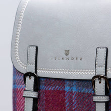Carica l'immagine nel visualizzatore di Gallery, Lo zaino Mini Jura: Pink and Blue Tartan