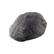 Carica l'immagine nel visualizzatore di Gallery, Cappello bambino Tommy Tweed Baker: Blue Box Check Union Jack Lining