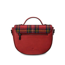 Carica l'immagine nel visualizzatore di Gallery, Borsa a tracolla The Medium Cobble: Royal Stewart Tartan