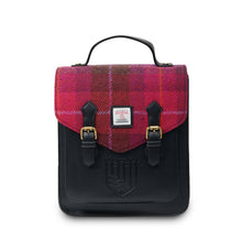 Carica l'immagine nel visualizzatore di Gallery, Lo zaino Calton: Blue Tartan