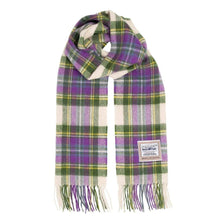 Carica l'immagine nel visualizzatore di Gallery, Sciarpa tartan in pura lana: Green Purple