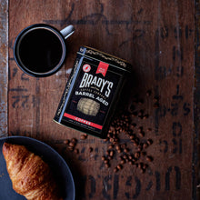 Carica l'immagine nel visualizzatore di Gallery, Brady's - Barattolo di caffè macinato ed invecchiato in botti di whisky