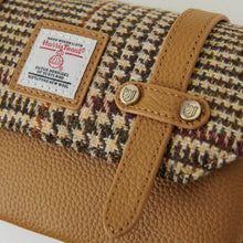 Carica l'immagine nel visualizzatore di Gallery, La Skye: Beige Dogtooth