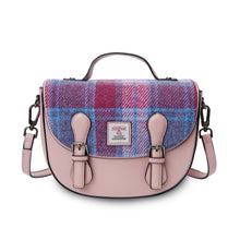 Carica l'immagine nel visualizzatore di Gallery, Borsa a tracolla The Medium Cobble: Blue Tartan