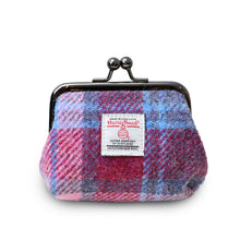 Carica l'immagine nel visualizzatore di Gallery, Il portamonete: Royal Stewart Tartan