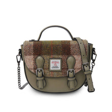 Carica l'immagine nel visualizzatore di Gallery, Borsa a tracolla The Medium Cobble: Fuchsia Tartan