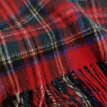 Carica l'immagine nel visualizzatore di Gallery, Sciarpa Lambswool Scozzese Tartan Royal Stewart