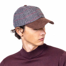 Carica l'immagine nel visualizzatore di Gallery, Berretto da baseball in pelle scamosciata: Green Herringbone
