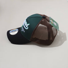 Carica l'immagine nel visualizzatore di Gallery, Cappellino da baseball BAS-020B New Ireland Trucker
