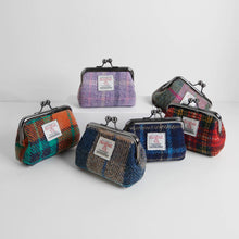 Carica l'immagine nel visualizzatore di Gallery, Il portamonete Harris Tweed® Black Watch
