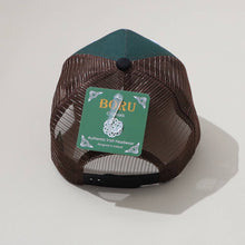 Carica l'immagine nel visualizzatore di Gallery, Cappellino da baseball BAS-020B New Ireland Trucker
