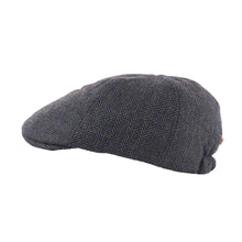 Carica l&#39;immagine nel visualizzatore di Gallery, Berretto piatto con pannello in tweed a spina di pesce: Grey Herringbone

