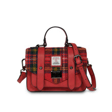 Carica l&#39;immagine nel visualizzatore di Gallery, La mini borsa: Navy Tartan
