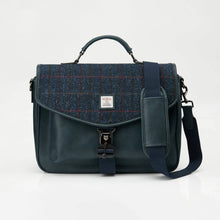Carica l&#39;immagine nel visualizzatore di Gallery, La borsa per laptop: Black and Grey Herringbone
