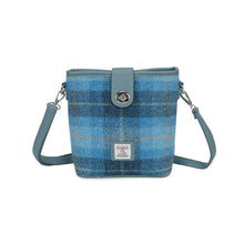 Carica l'immagine nel visualizzatore di Gallery, Borsa a tracolla Harris Tweed Skye Blue 7113
