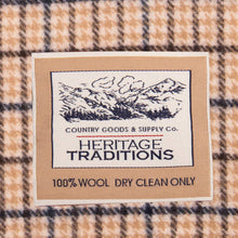 Carica l&#39;immagine nel visualizzatore di Gallery, Sciarpa in lana con motivo tartan: Navy / Grey
