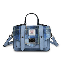 Carica l&#39;immagine nel visualizzatore di Gallery, La mini borsa: Navy Tartan
