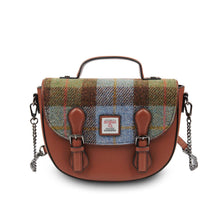 Carica l&#39;immagine nel visualizzatore di Gallery, Borsa a tracolla The Medium Cobble: Fuchsia Tartan
