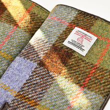 Carica l'immagine nel visualizzatore di Gallery, Guanti Harris Tweed® da uomo: Black-Grey Herringbone / S
