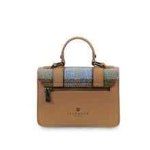 Carica l'immagine nel visualizzatore di Gallery, La Mini Cartella in Pelle: Chestnut Tartan
