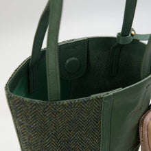 Carica l'immagine nel visualizzatore di Gallery, LIMITED EDITION L'Orlagh: Dark Green Herringbone
