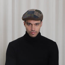 Carica l&#39;immagine nel visualizzatore di Gallery, Cappello HAT-006L Tweed a Quadri Patchwork Grande
