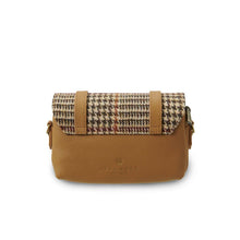 Carica l'immagine nel visualizzatore di Gallery, La Skye: Beige Dogtooth
